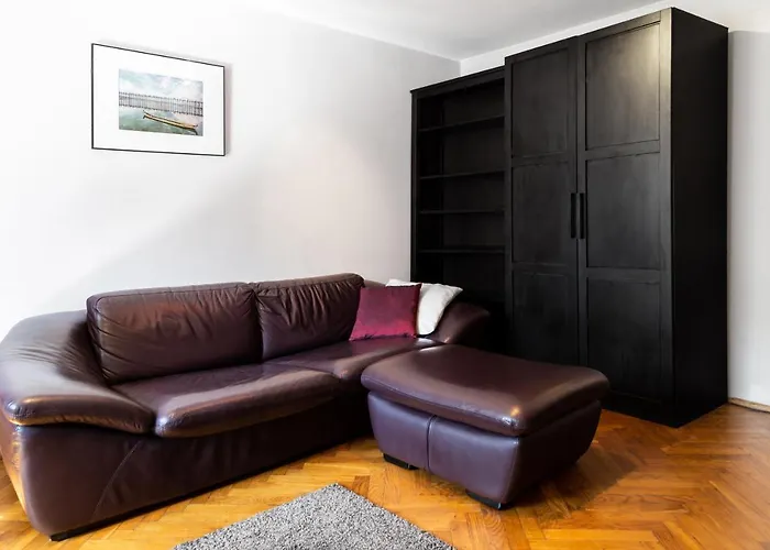 2 Bedroom Apartment, Heart Of Krakow Tomasza St